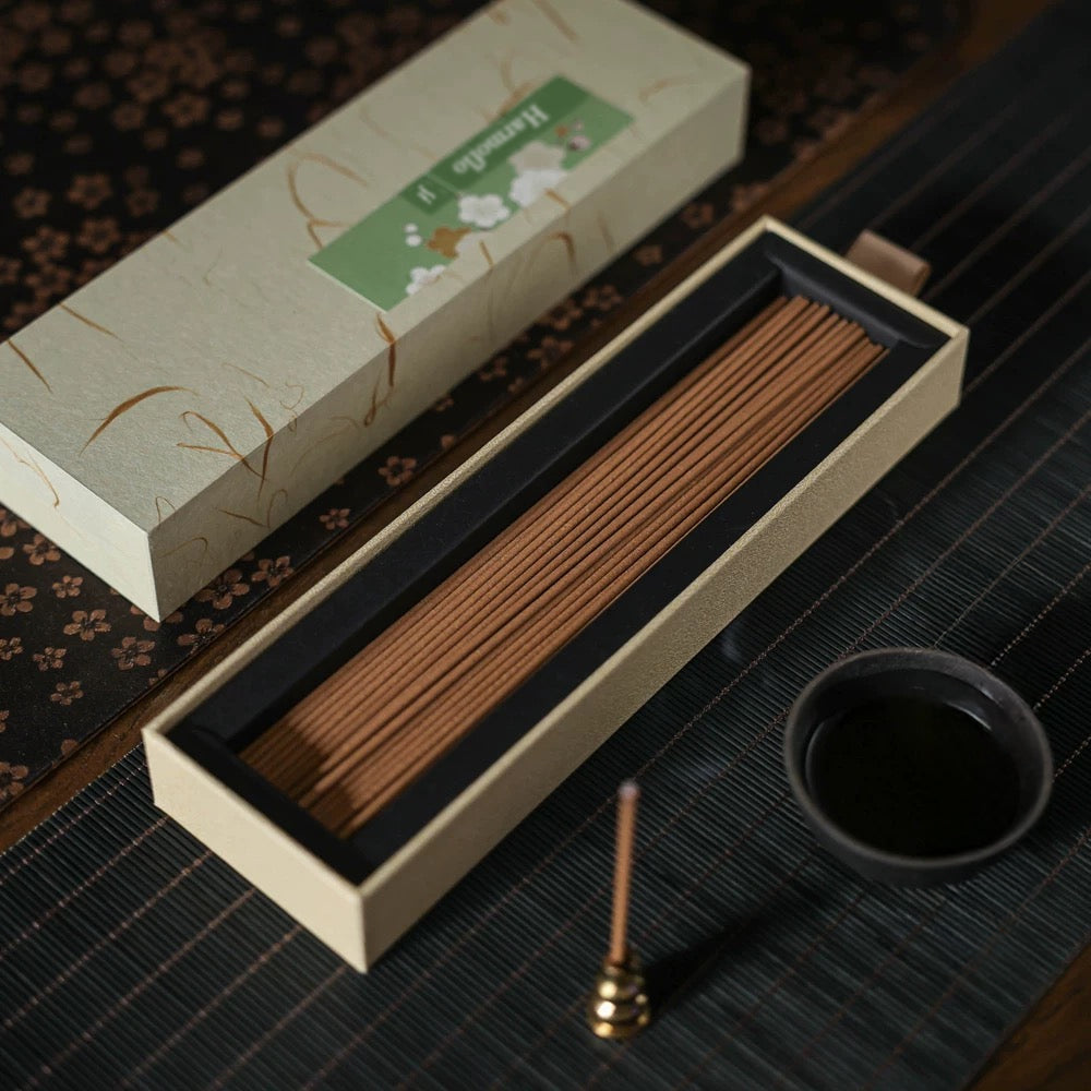 harmoflo Vnilla Incense Sticks 100 Gm Pack-100% Natural Insence Sticks -Organic Non Toxic - Charcoal Free - for Church,Aroma Therapy,Relaxation,Meditation